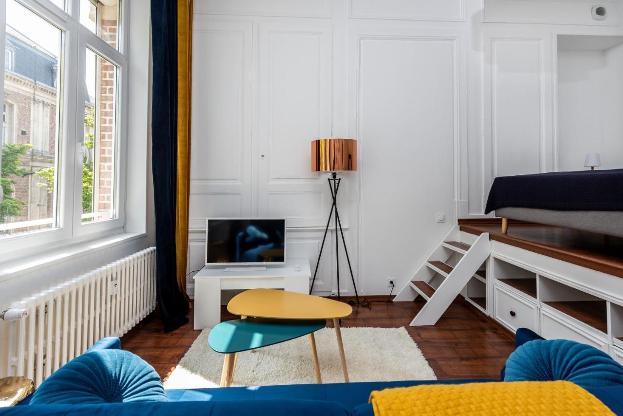 Appartement Centre Ville - Parking Prive Gratuit Amiens Kültér fotó
